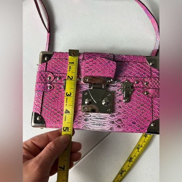 Chris Davis clutch crossbody purse - Picture 8 of 16